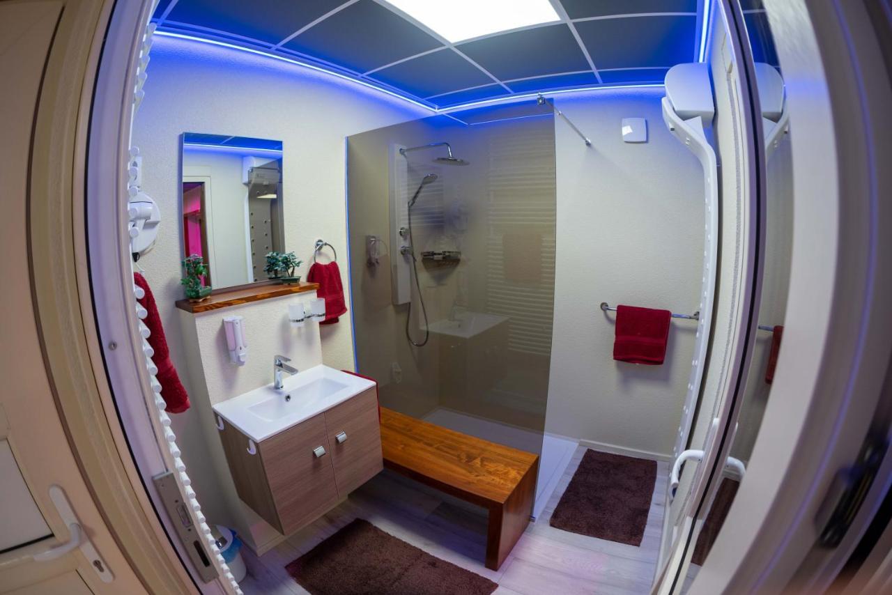 Aparthotel E 14 à Berekfürdő Extérieur photo